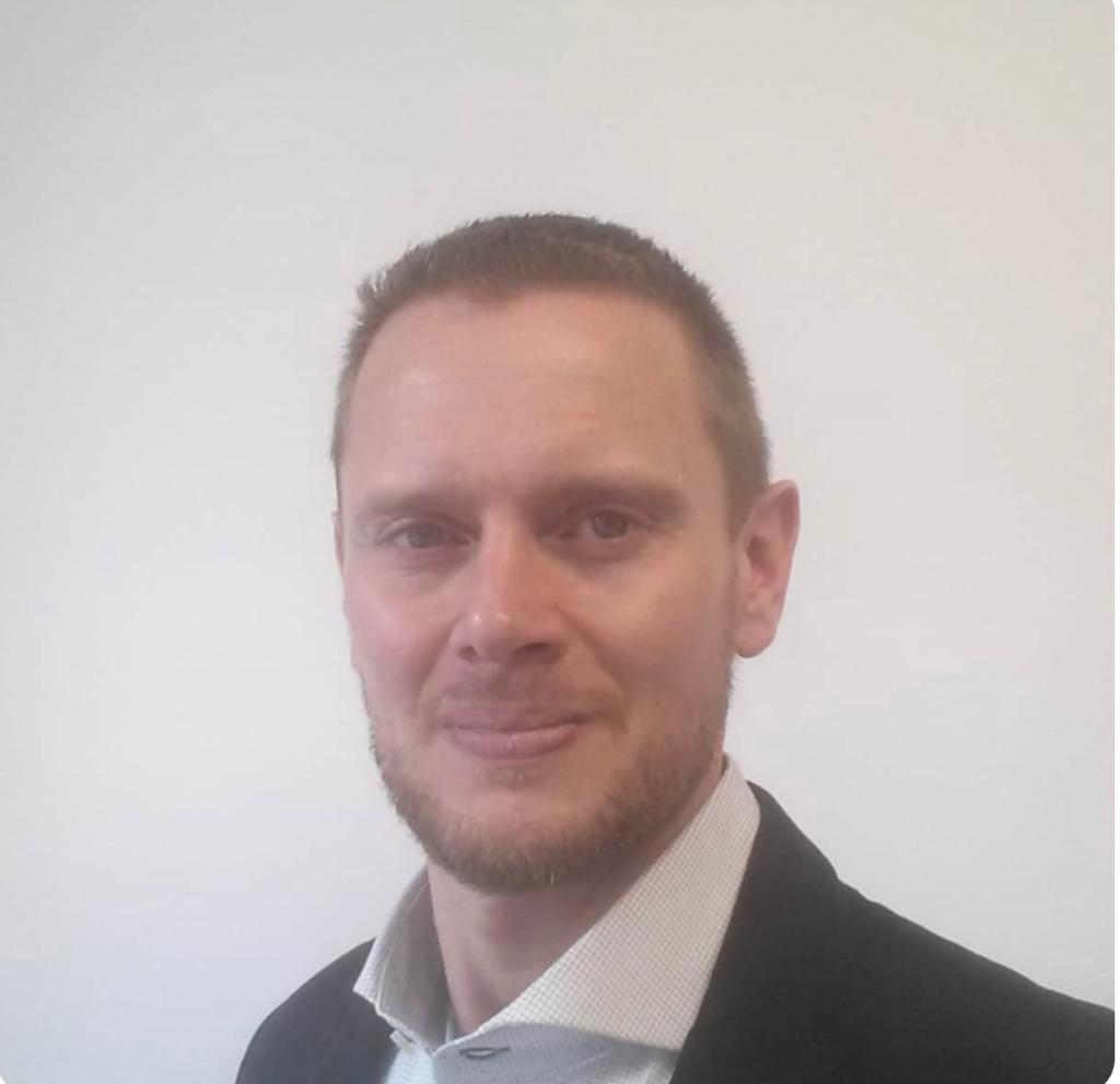 profilbild-Mark-Knoblach